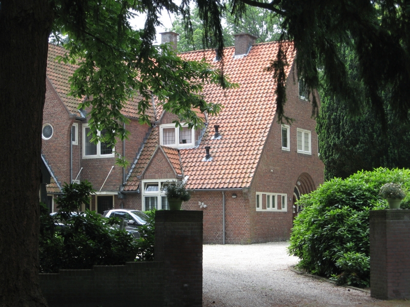 Hilversum, Sparrenlaan, villa Bijenschans