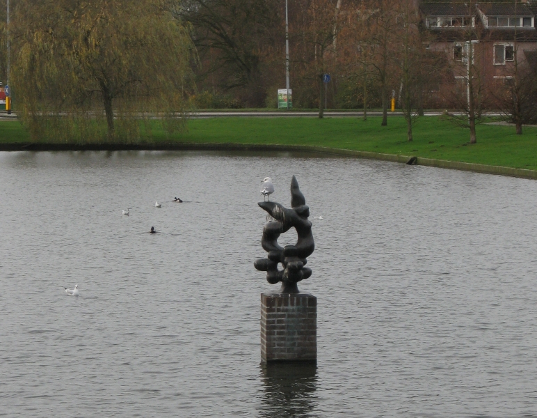 Hilversum, Kerkelanden vijver, Sirene