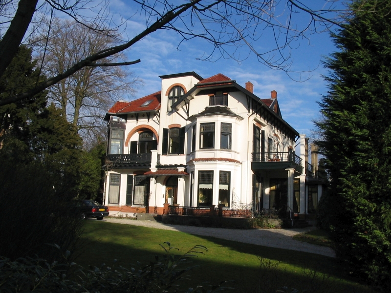 Tindal villa, Nieuwe 's-Gravelandseweg 21, Bussum