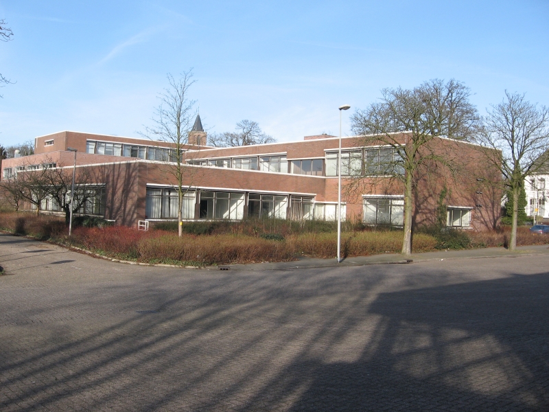Spoorzone, Brinklaan, Bussum, voormalige Gewestkantoor en GGD