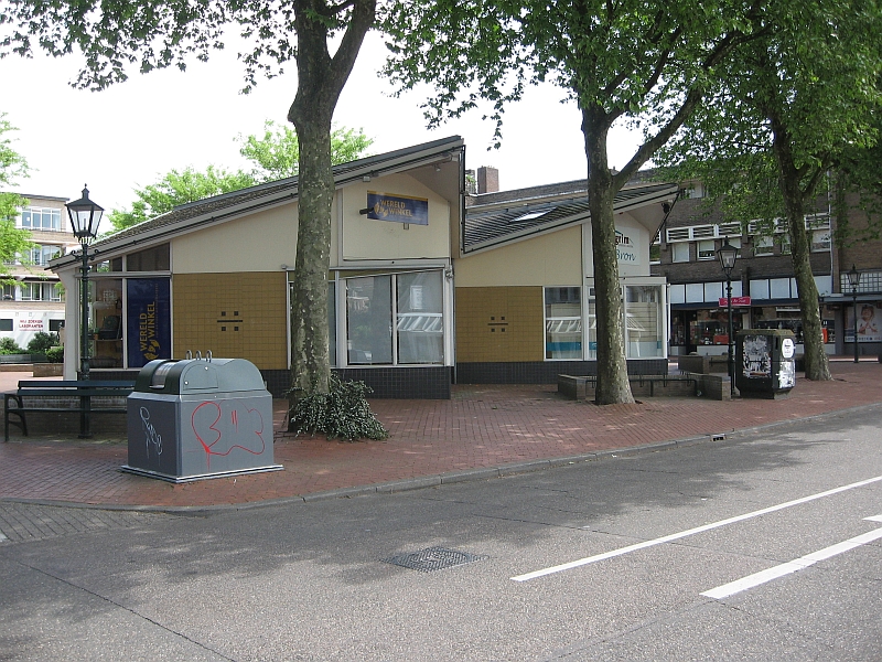 Bussum, Julianaplein