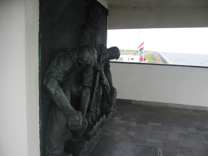 Monument Afsluitdijk,(W.M. Dudok)