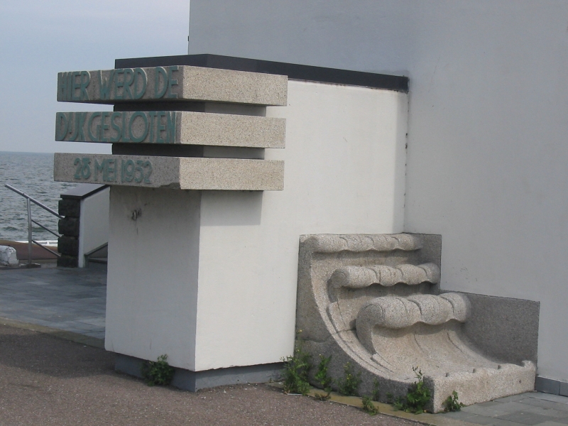 Monument Afsluitdijk,(W.M. Dudok)