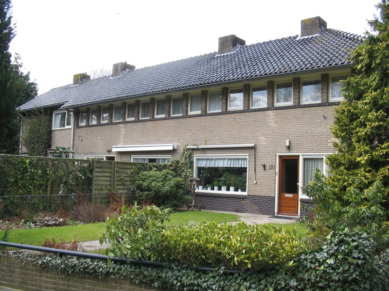 Dienstwoningen, Minckelersstraat 167-171, Hilversum. Ontwerp W.M. Dudok
