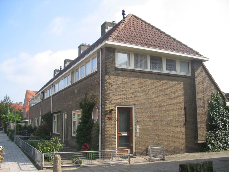 Hilversum, 18e gemeentelijke woningcomplex, Jupiterstraat