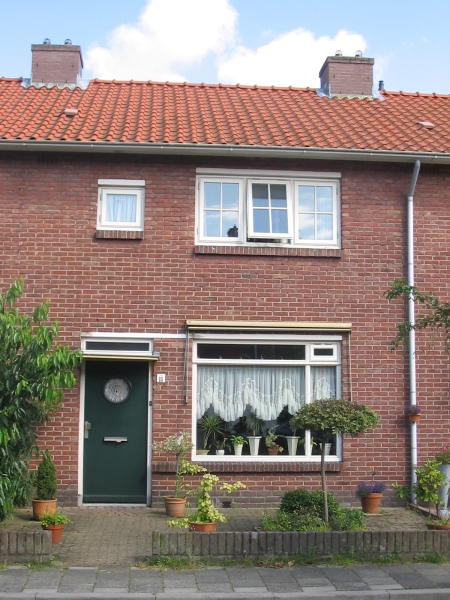 Hilversum, vm 20e gemeentelijke woningcomplex, Adelaarstraat