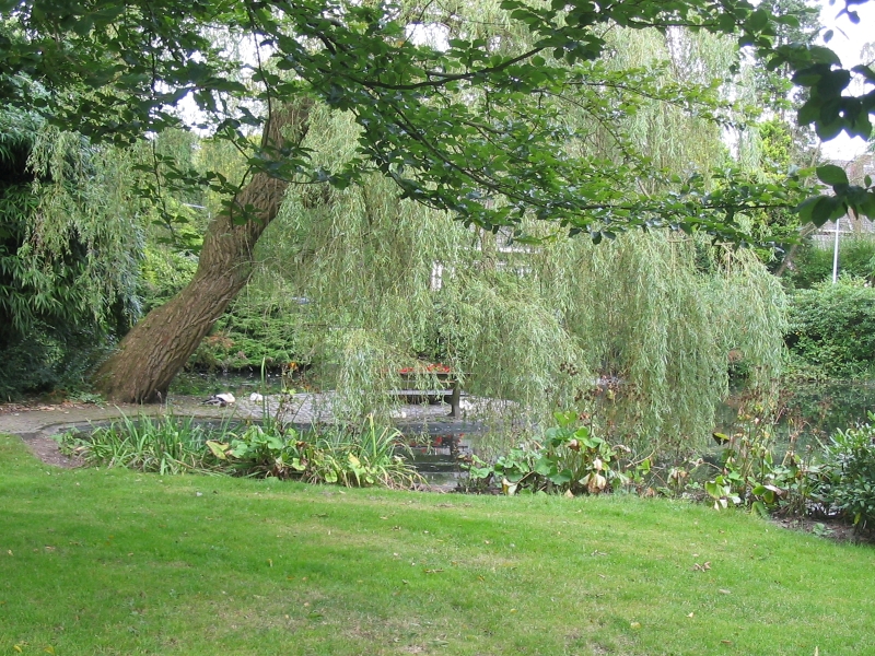 Hilversum, Park en vijver Laan van Vogelenzang