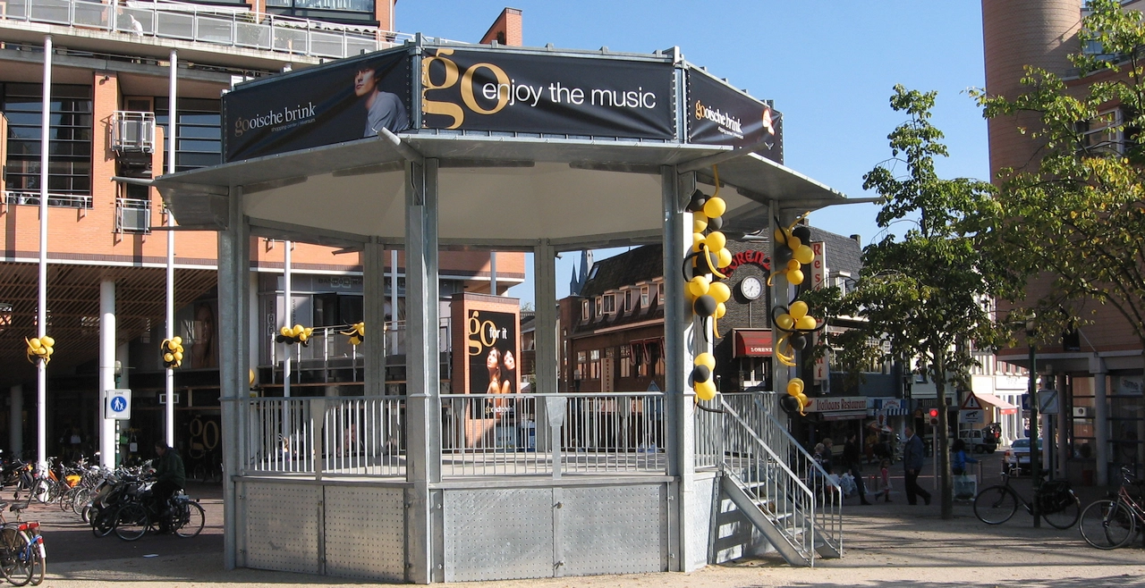 Muziektent op de Kerkbrink in Hilversum