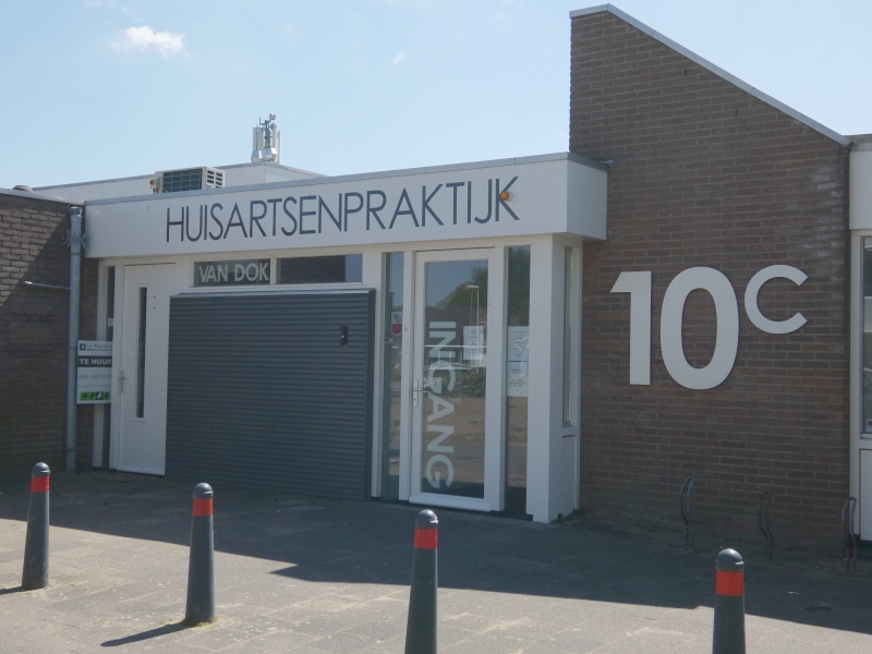 Hilversumse Meent, huisartsenpraktijk Van Dok