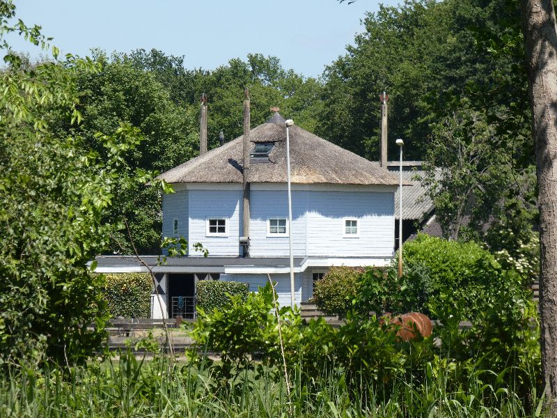 Hilversumse Meent, Melkmeent 3a3; de Hooiberg