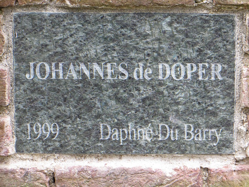 Beeld Johannes de Doper, Laren