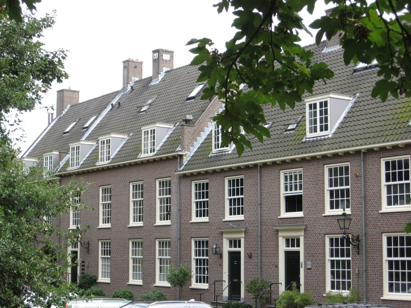 vm Weeshuiskazerne, Oude Haven Waalse Kerk Naarden