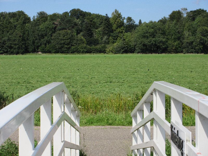's-Graveland, Kininebrug
